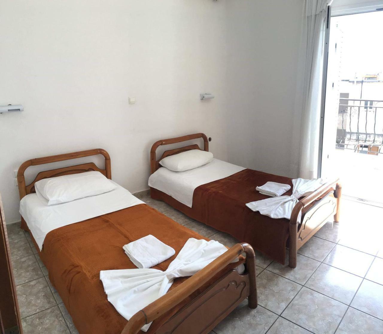 Apartment Elena Sarandë